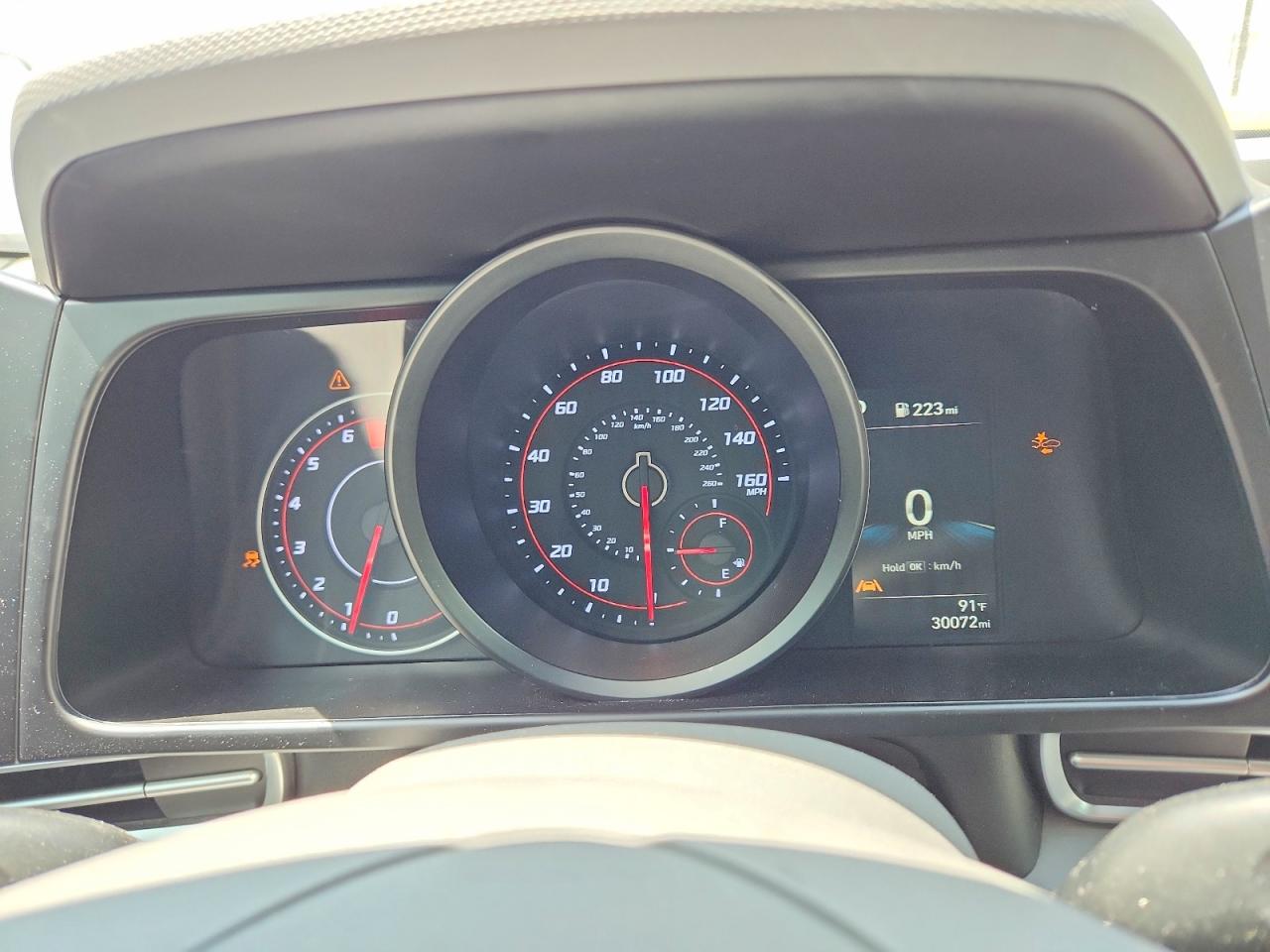 Hyundai ELANTRA Sel
