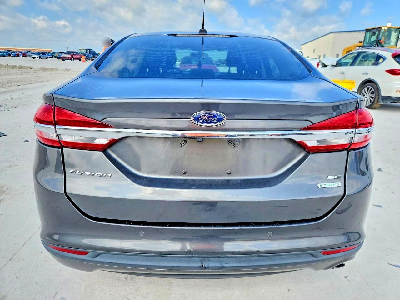 Ford Fusion Se