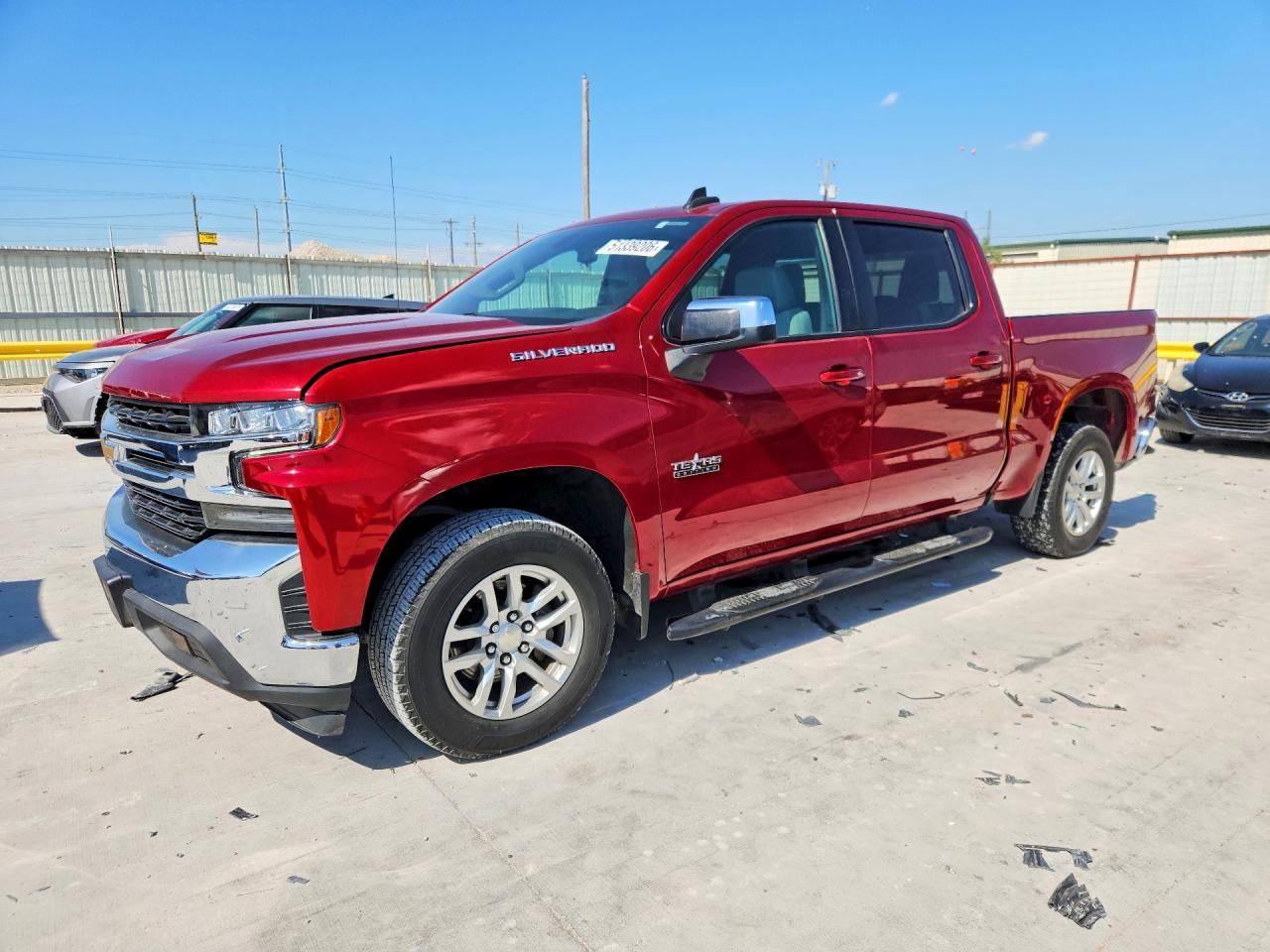 Salvage Chevrolet Silverado Image