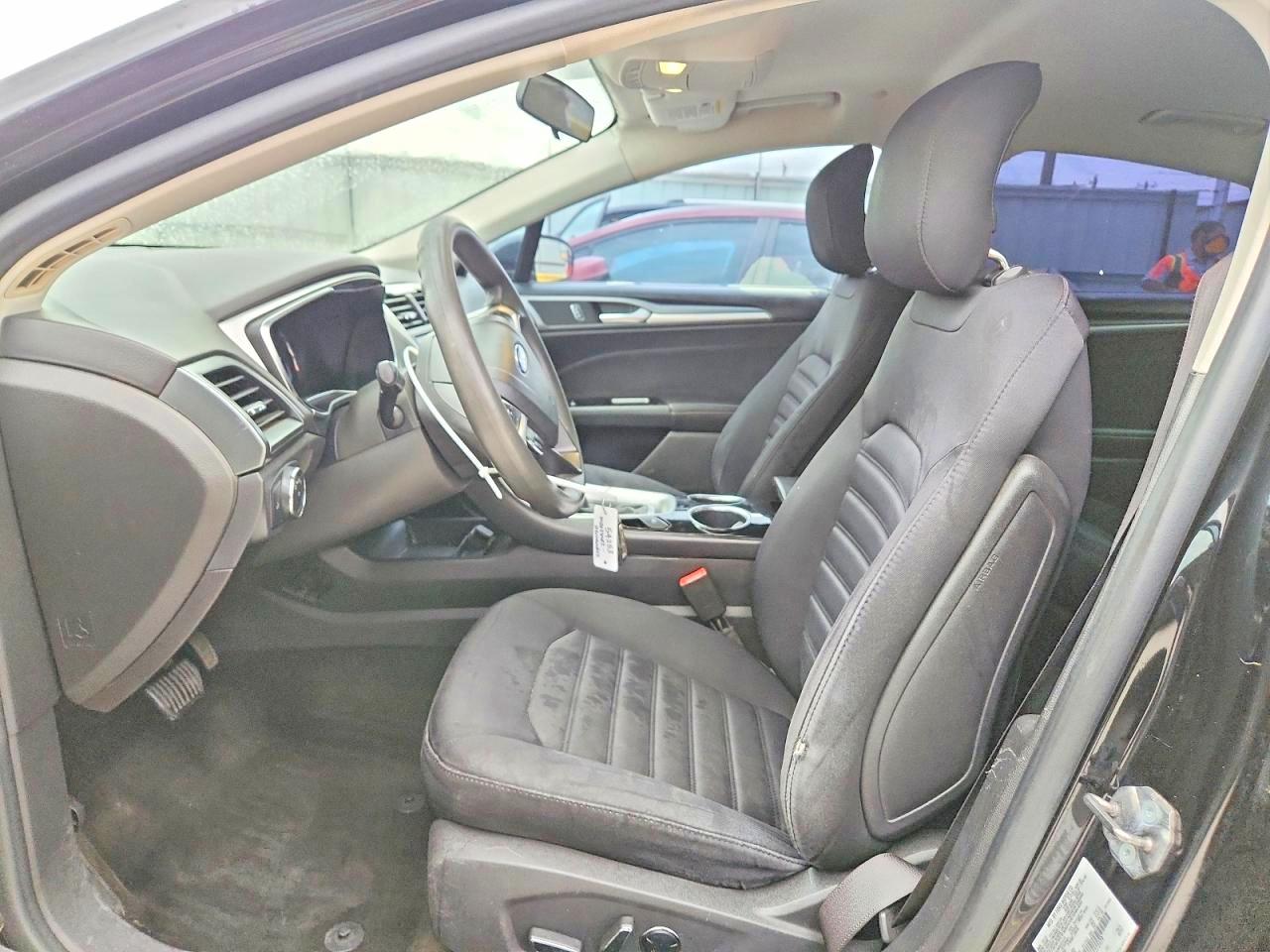 Ford Fusion Se Hybrid