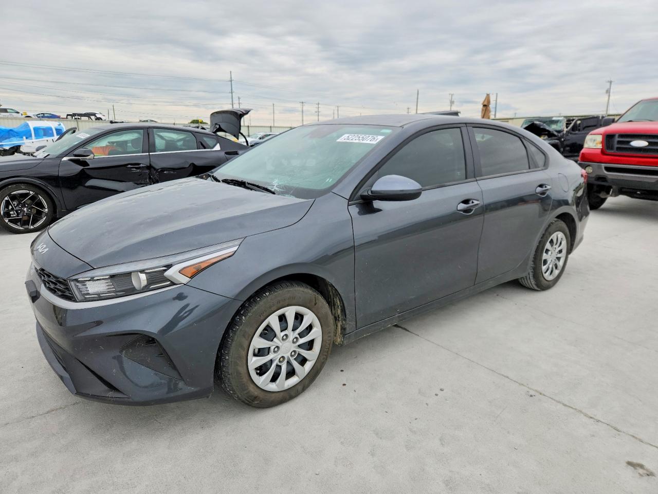 Salvage Kia Forte Image