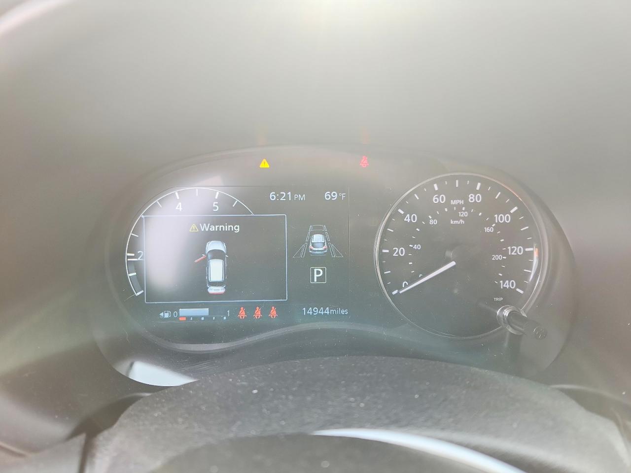 Nissan Kicks Sr