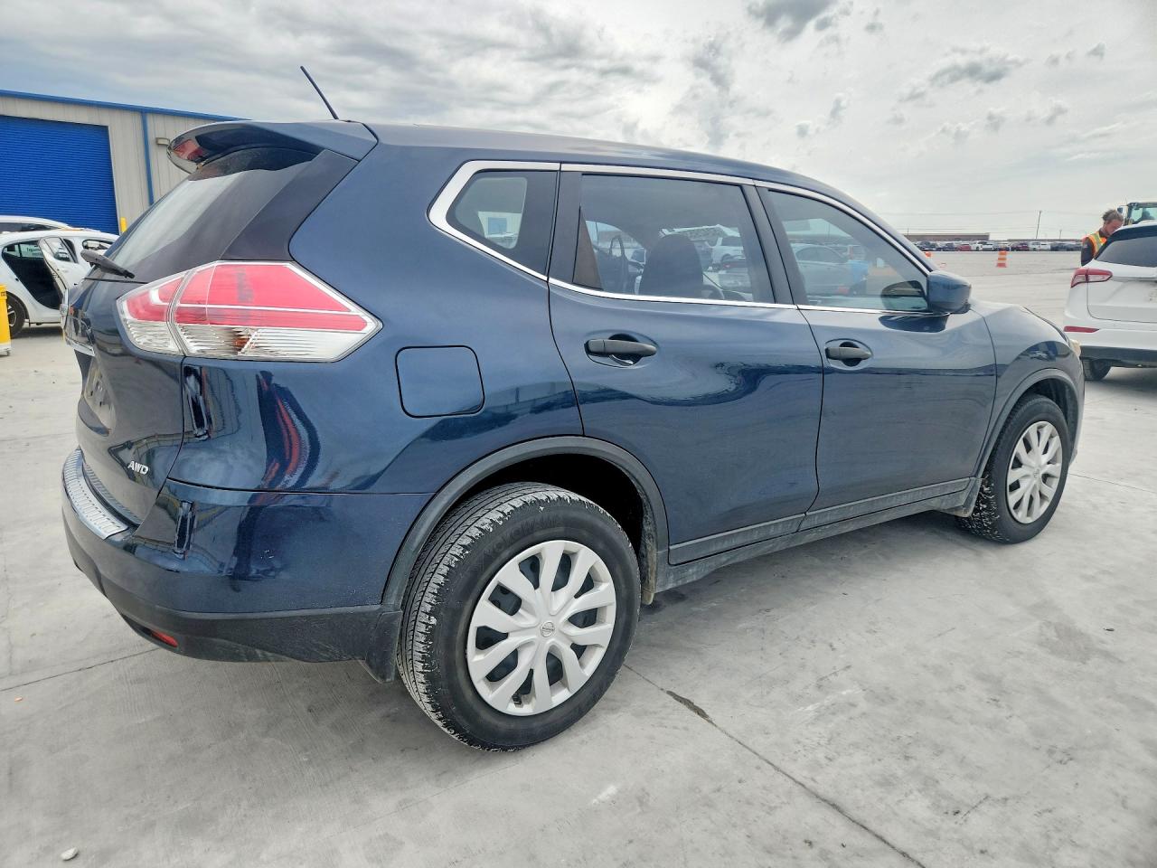 Nissan Rogue S