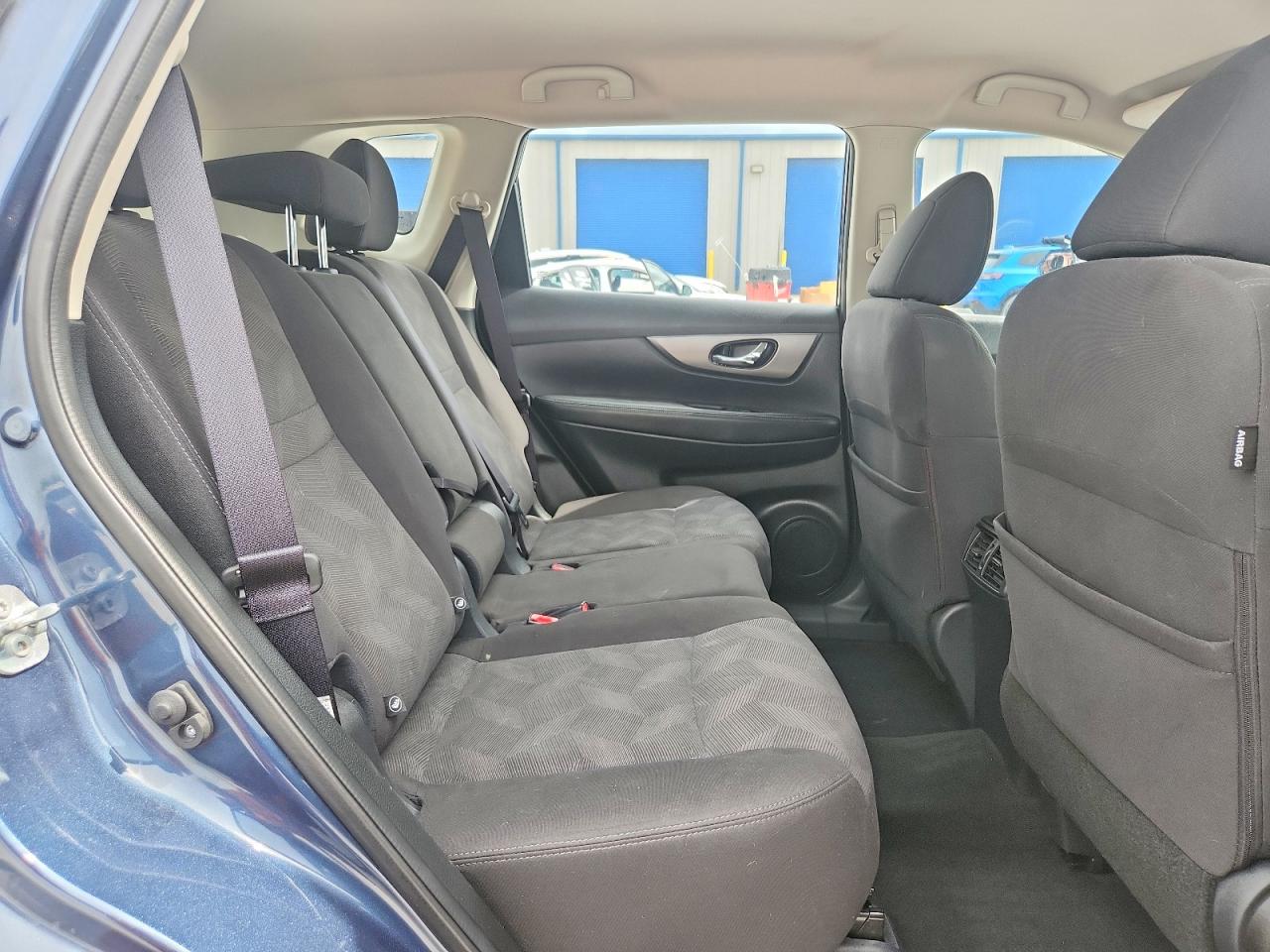 Nissan Rogue S