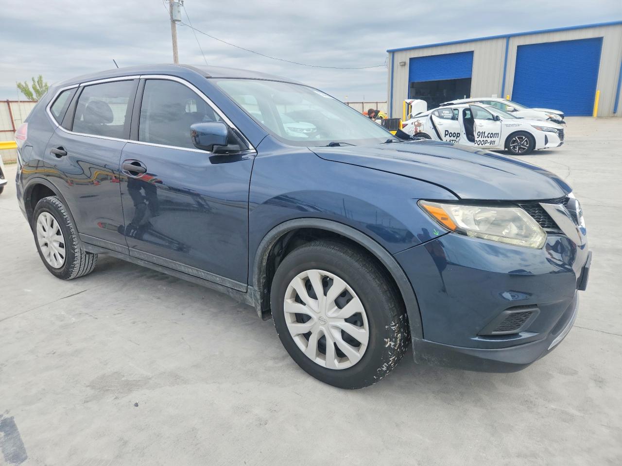 Nissan Rogue S