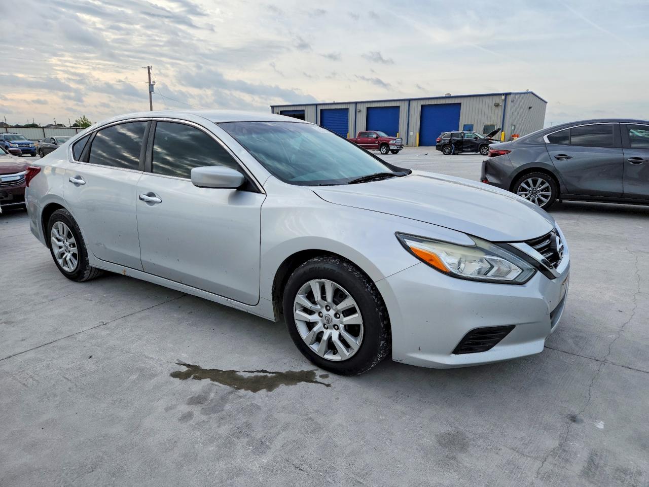 Nissan Altima 2.5 S