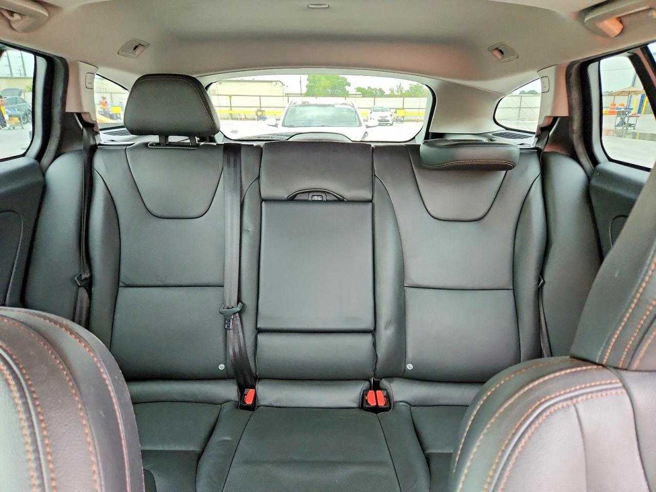 Volvo V60 Platinum