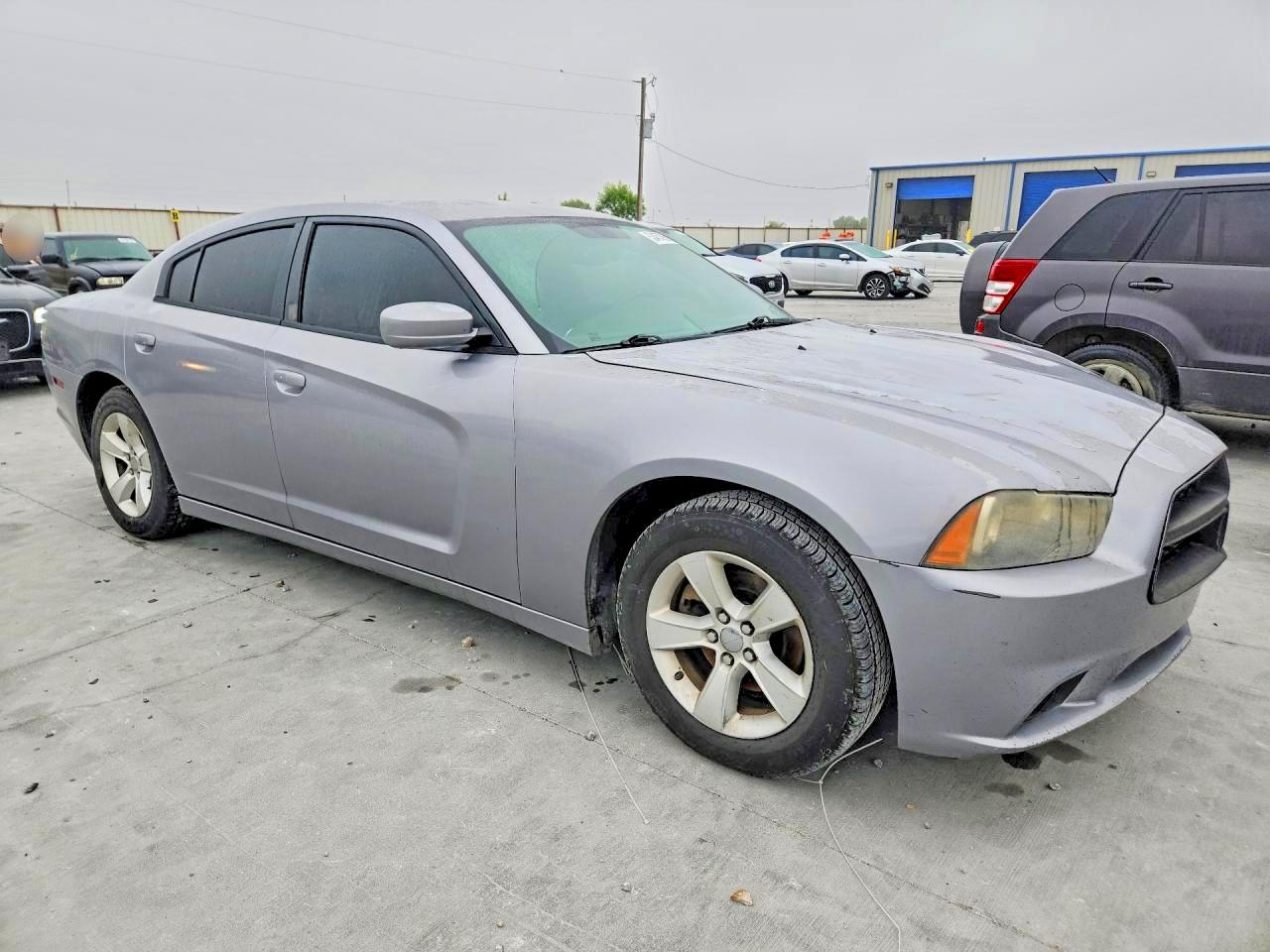 Dodge Charger Sxt
