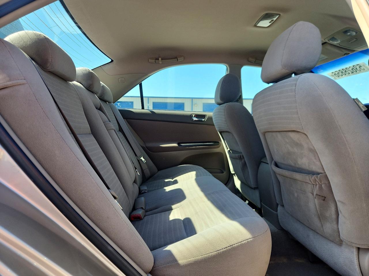 Toyota Camry Le