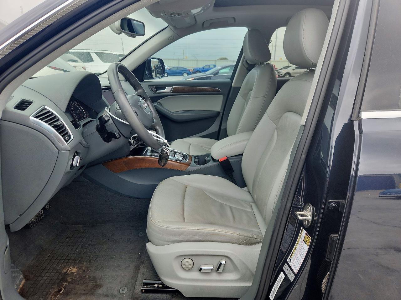 Audi Q5 Premium Plus