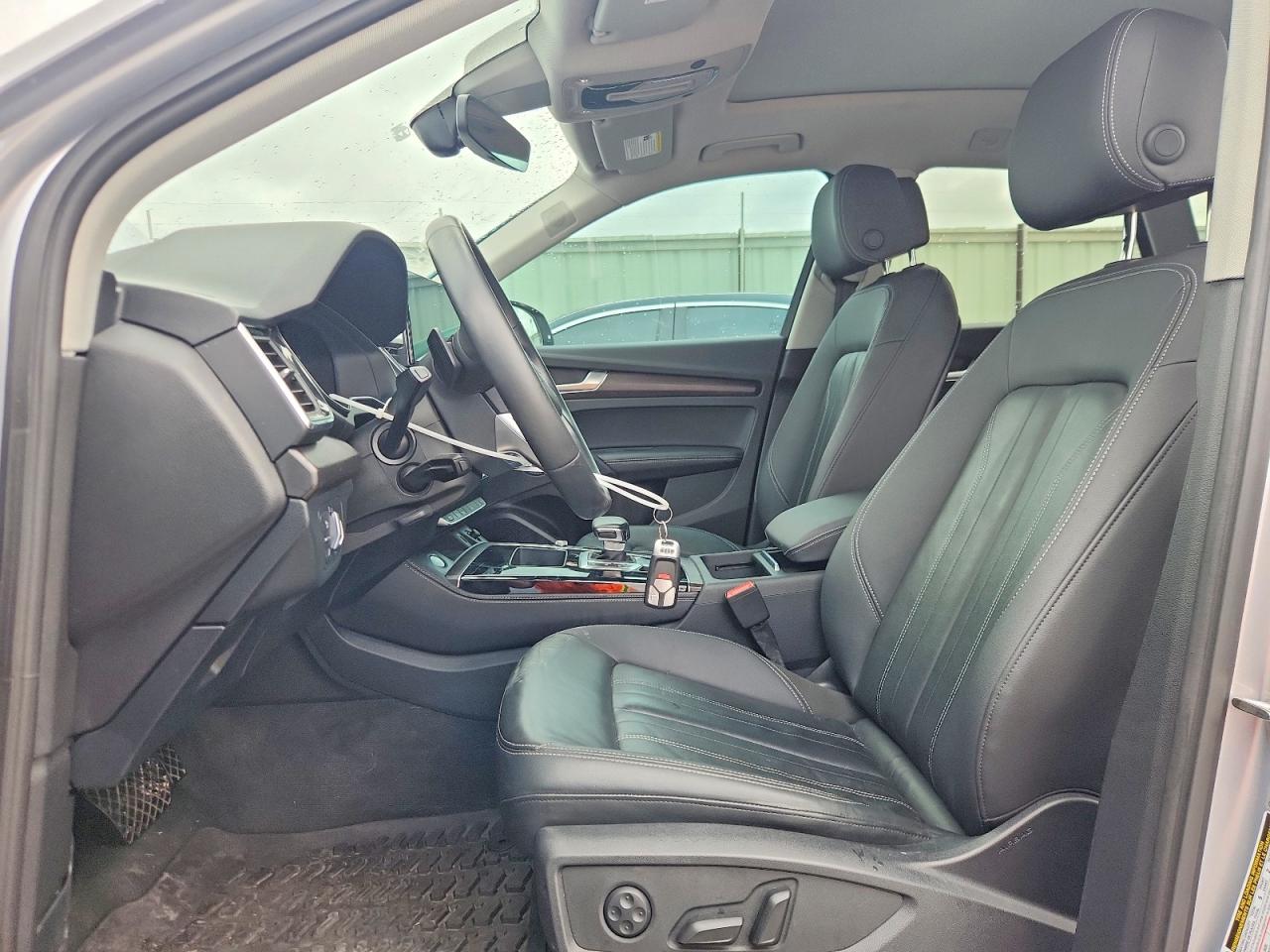 Audi Q5 Premium Plus 40