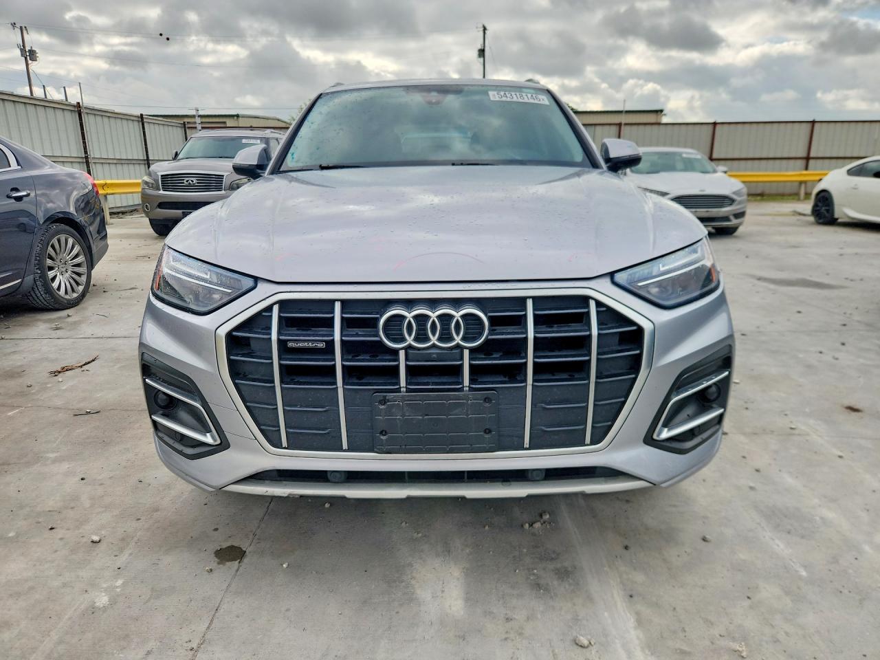 Audi Q5 Premium Plus 40