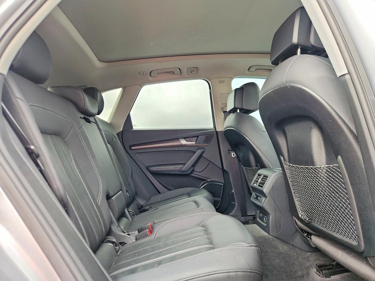 Audi Q5 Premium Plus 40