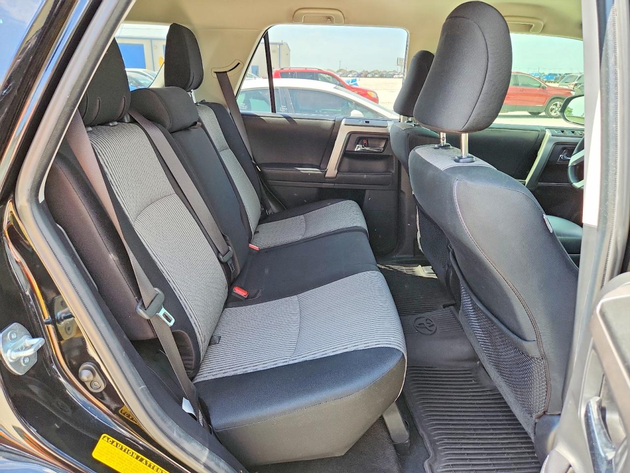 Toyota 4Runner Sr5
