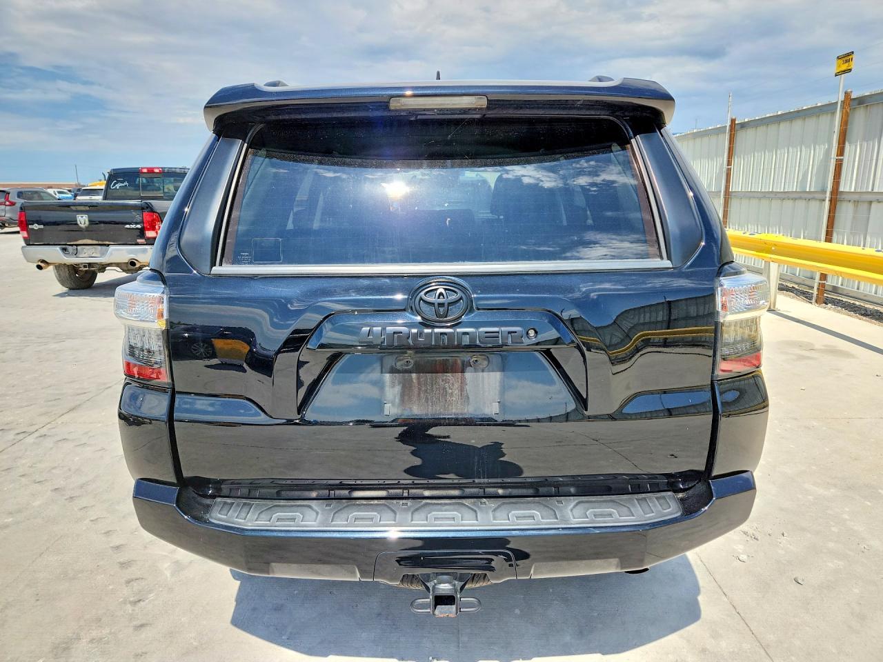 Toyota 4Runner Sr5