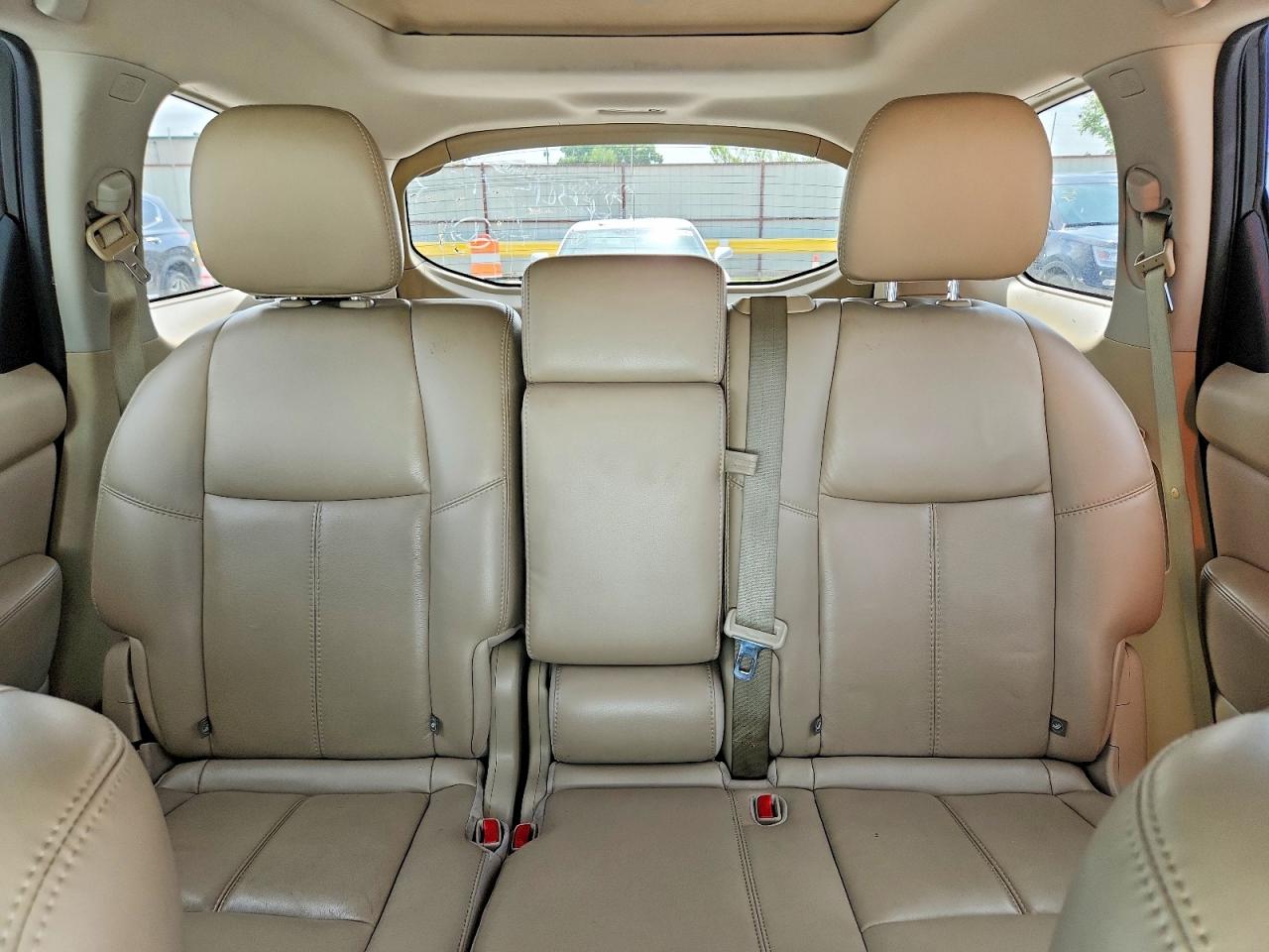 Nissan Pathfinder Sl