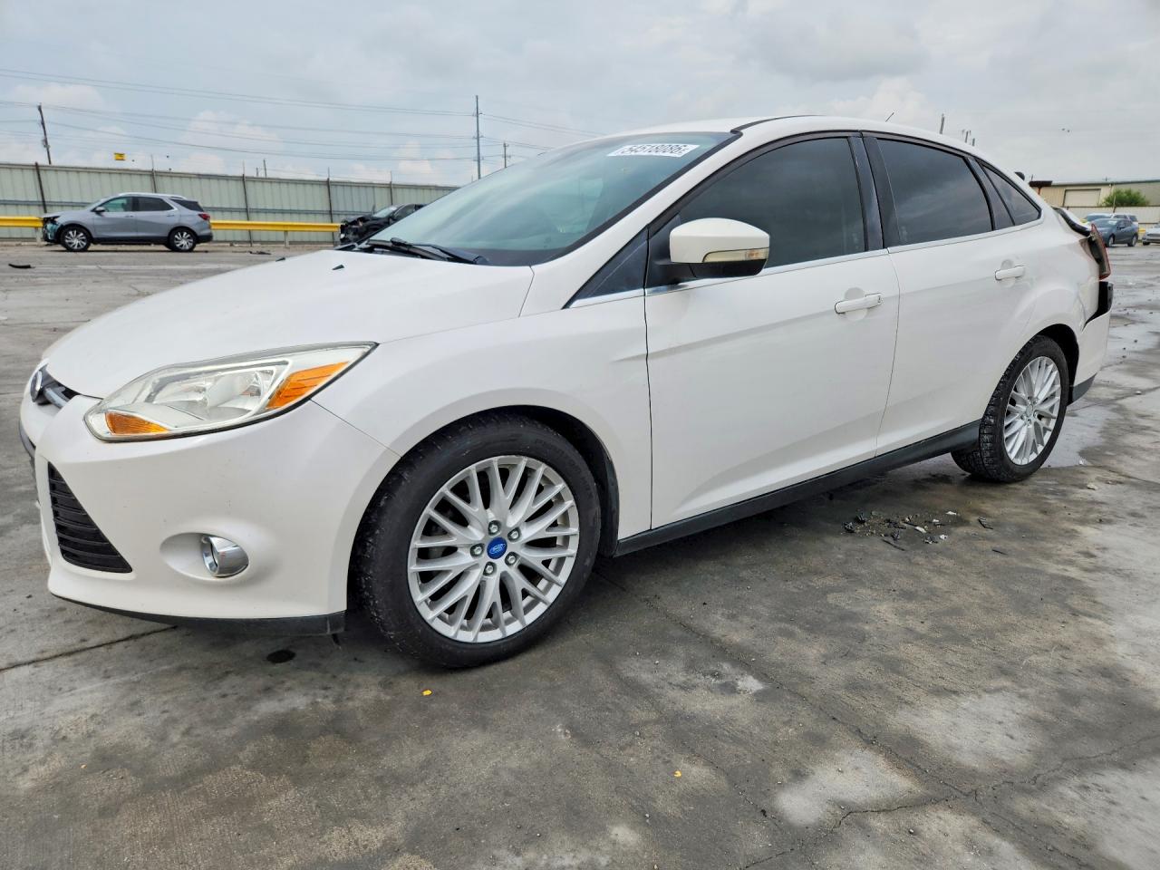 Salvage Ford Focus Image