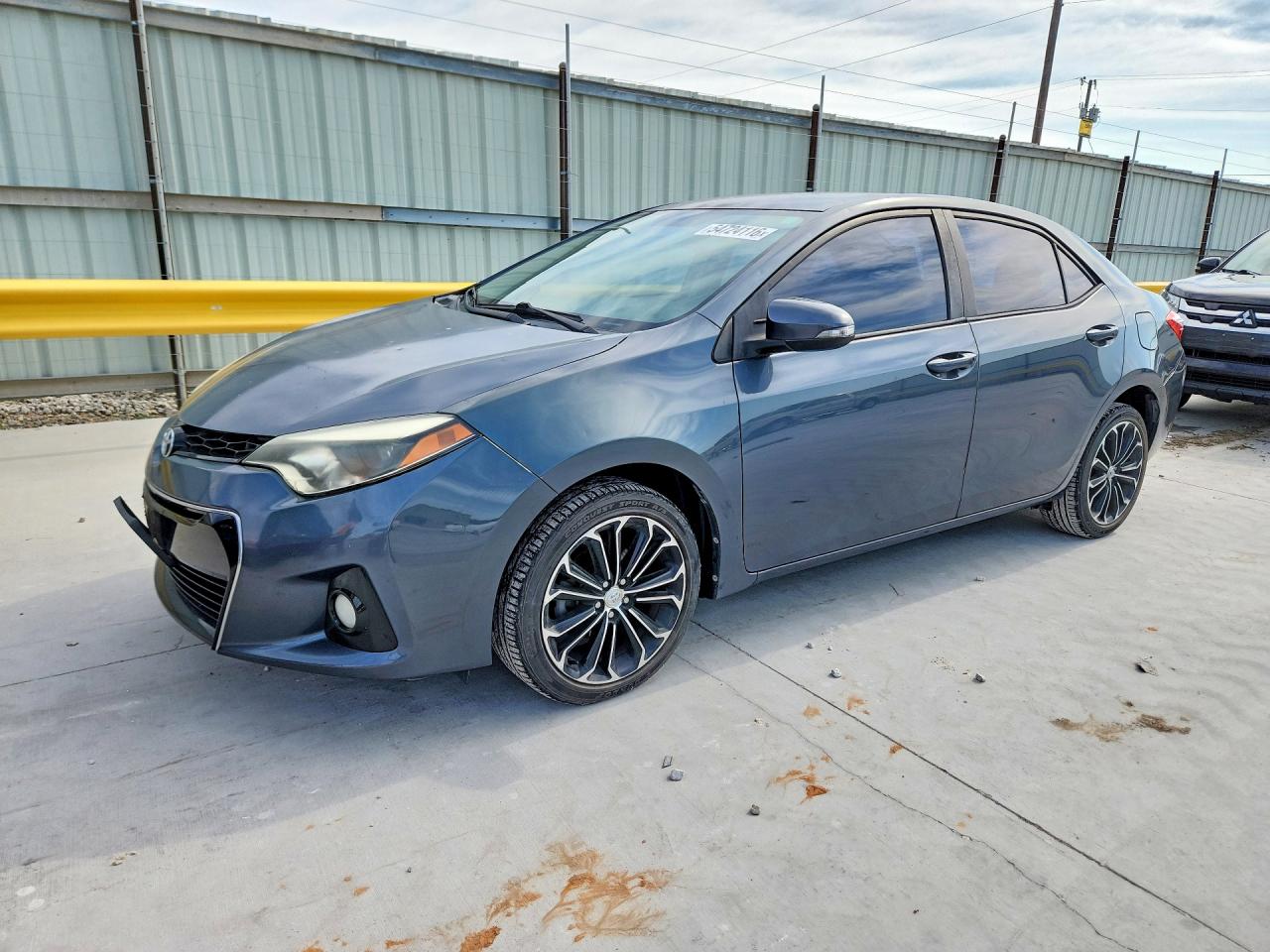Salvage Toyota Corolla Image