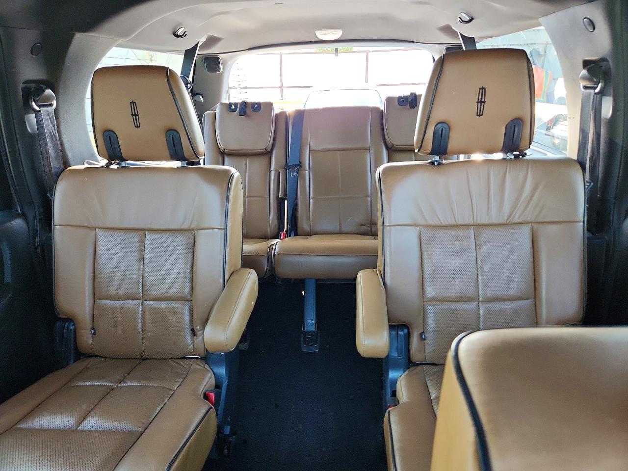 Lincoln Navigator L