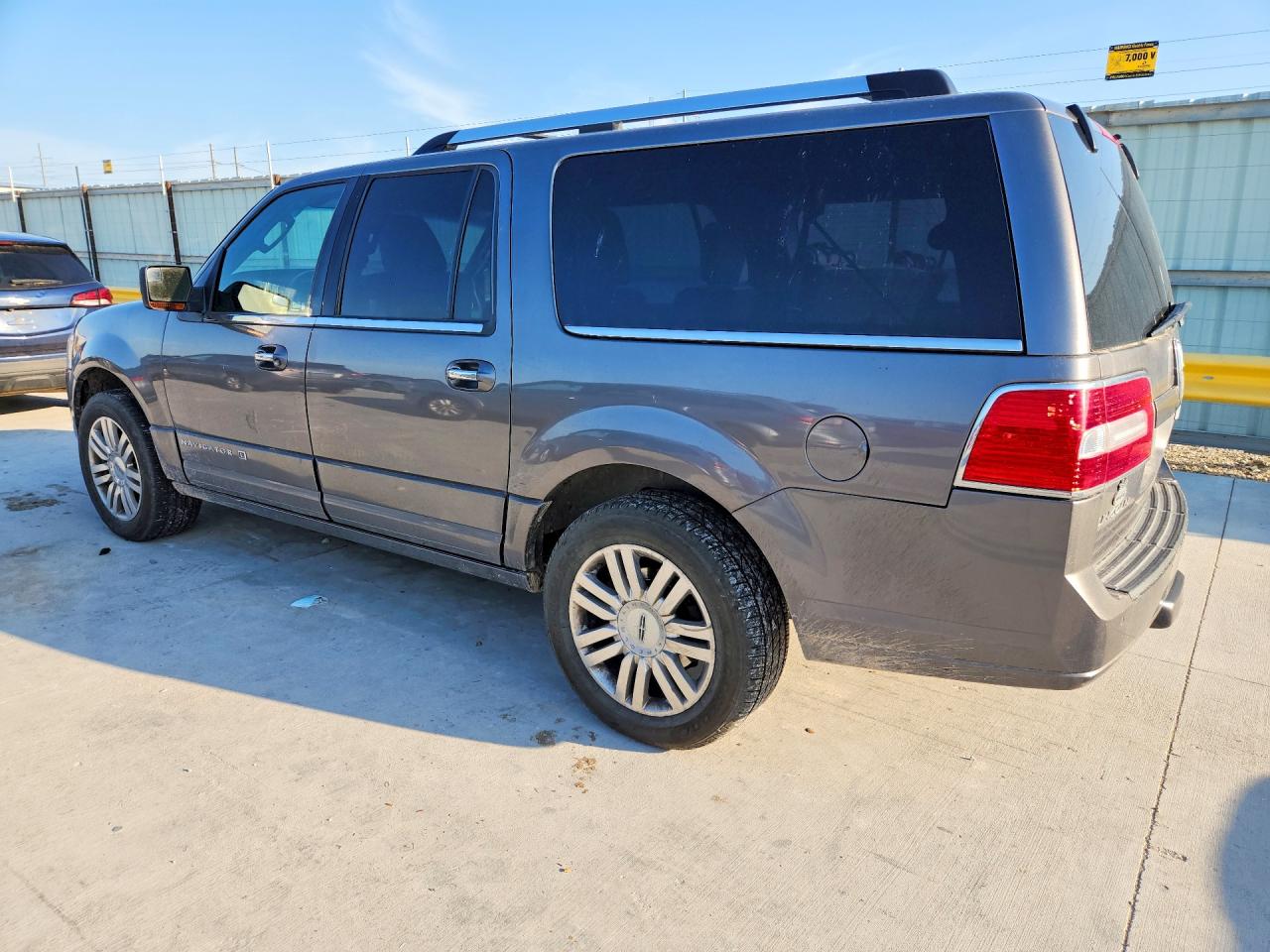 Lincoln Navigator L