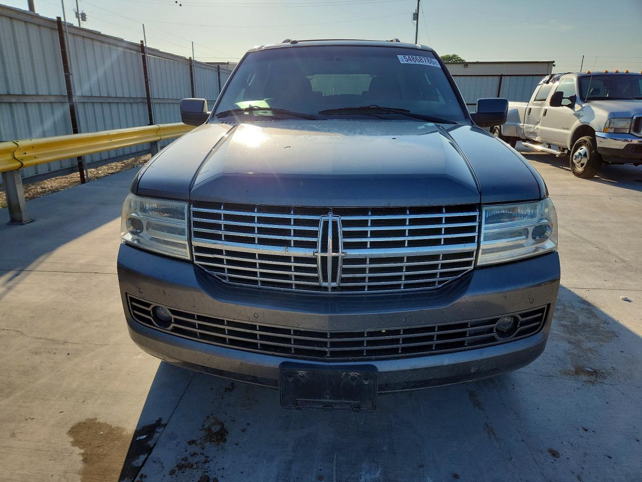 Lincoln Navigator L
