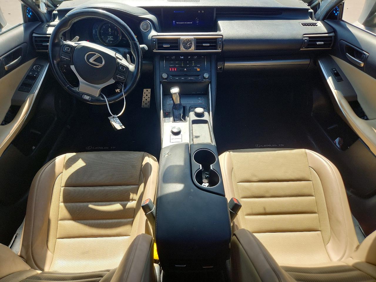 Lexus Is 200t