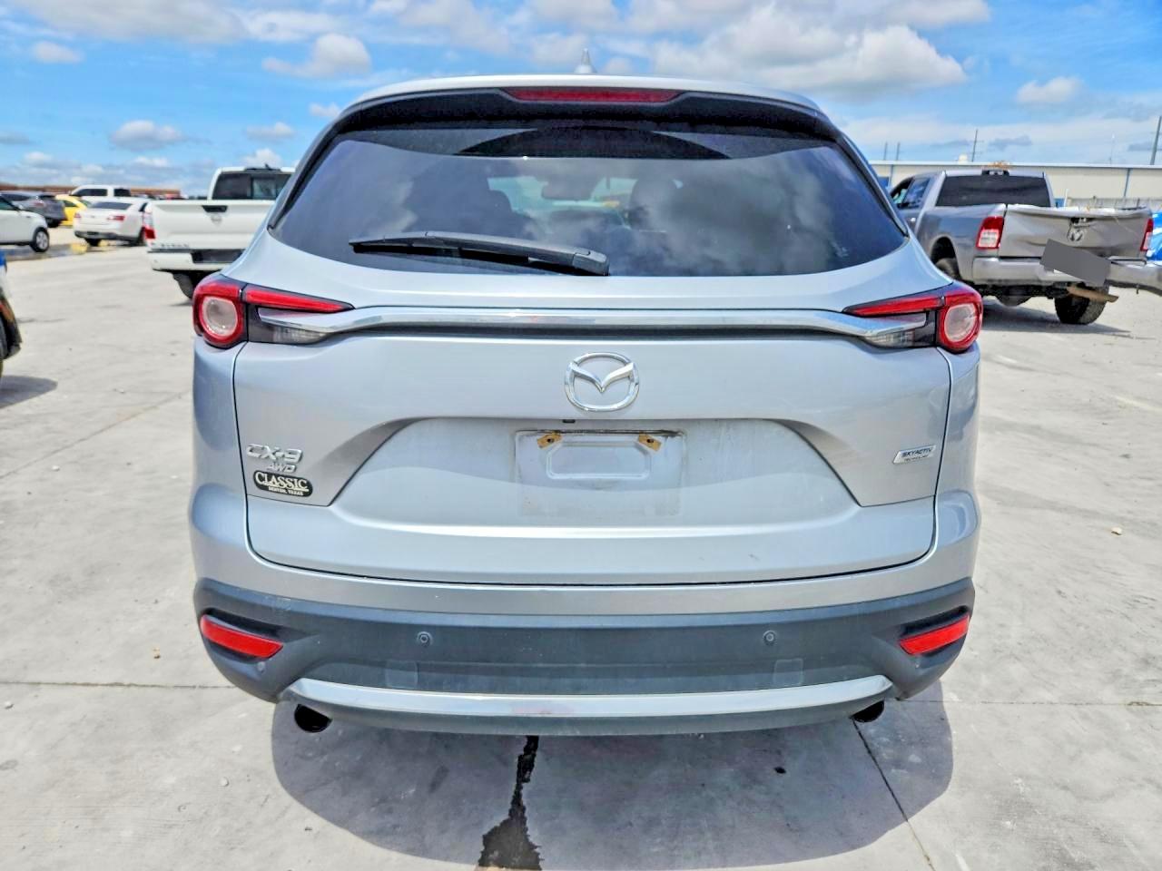 Mazda Cx Signature