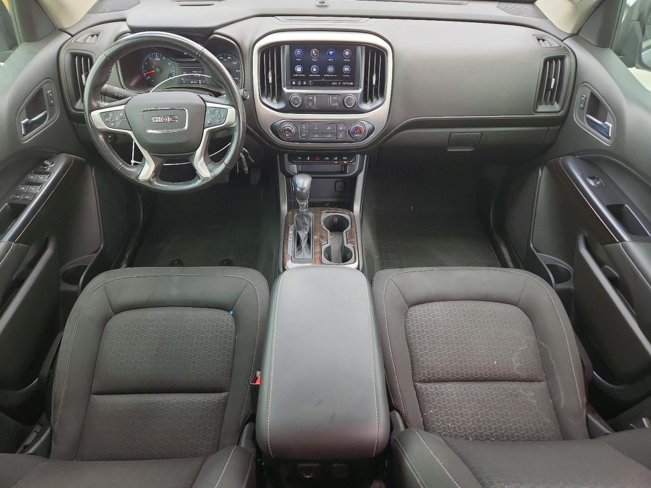GMC Canyon Elevation