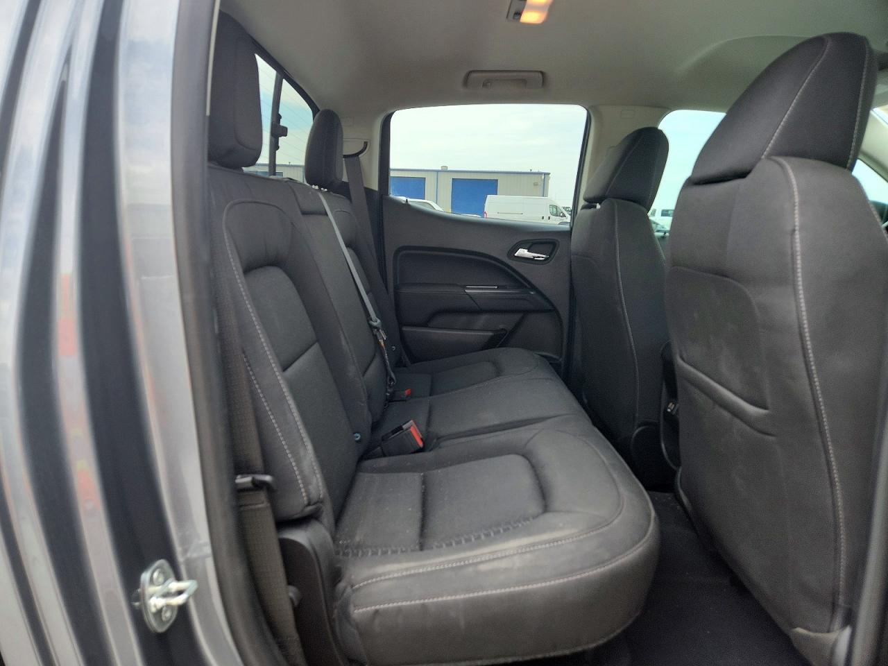 GMC Canyon Elevation