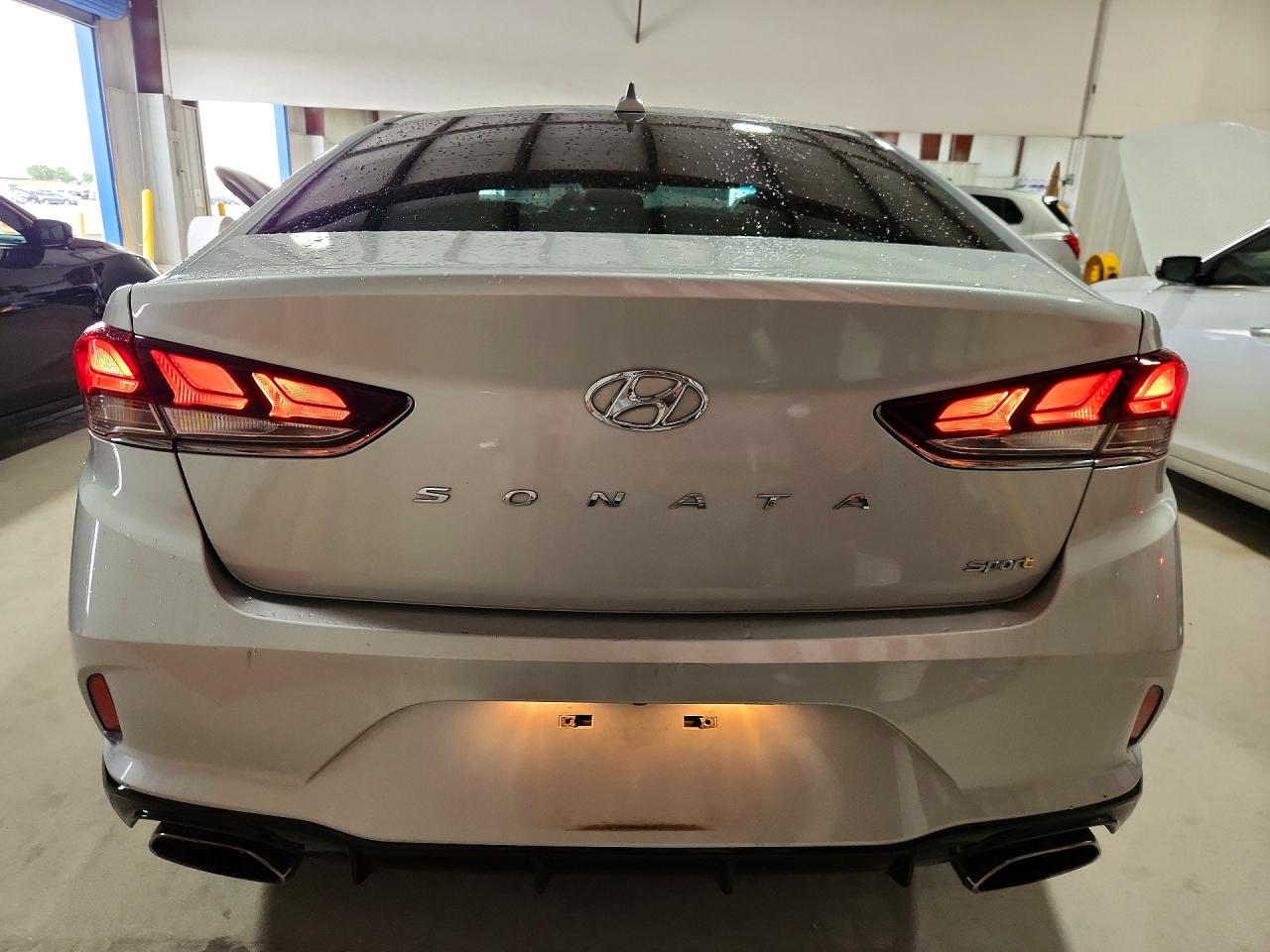Hyundai SONATA Sport