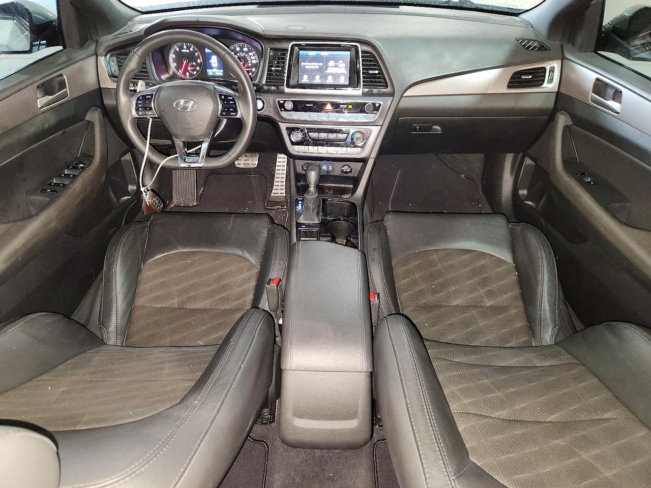 Hyundai SONATA Sport