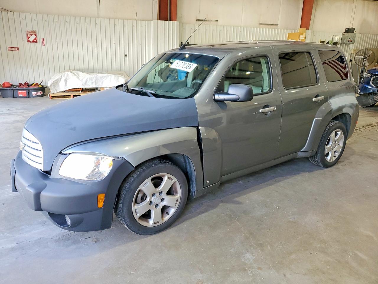 Salvage Chevrolet HHR Image