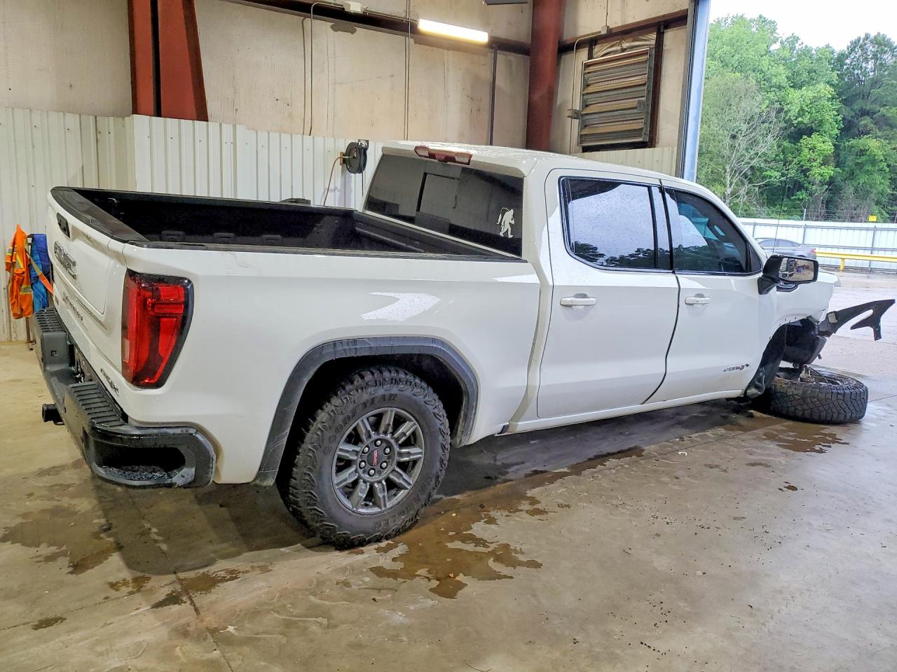 GMC Sierra