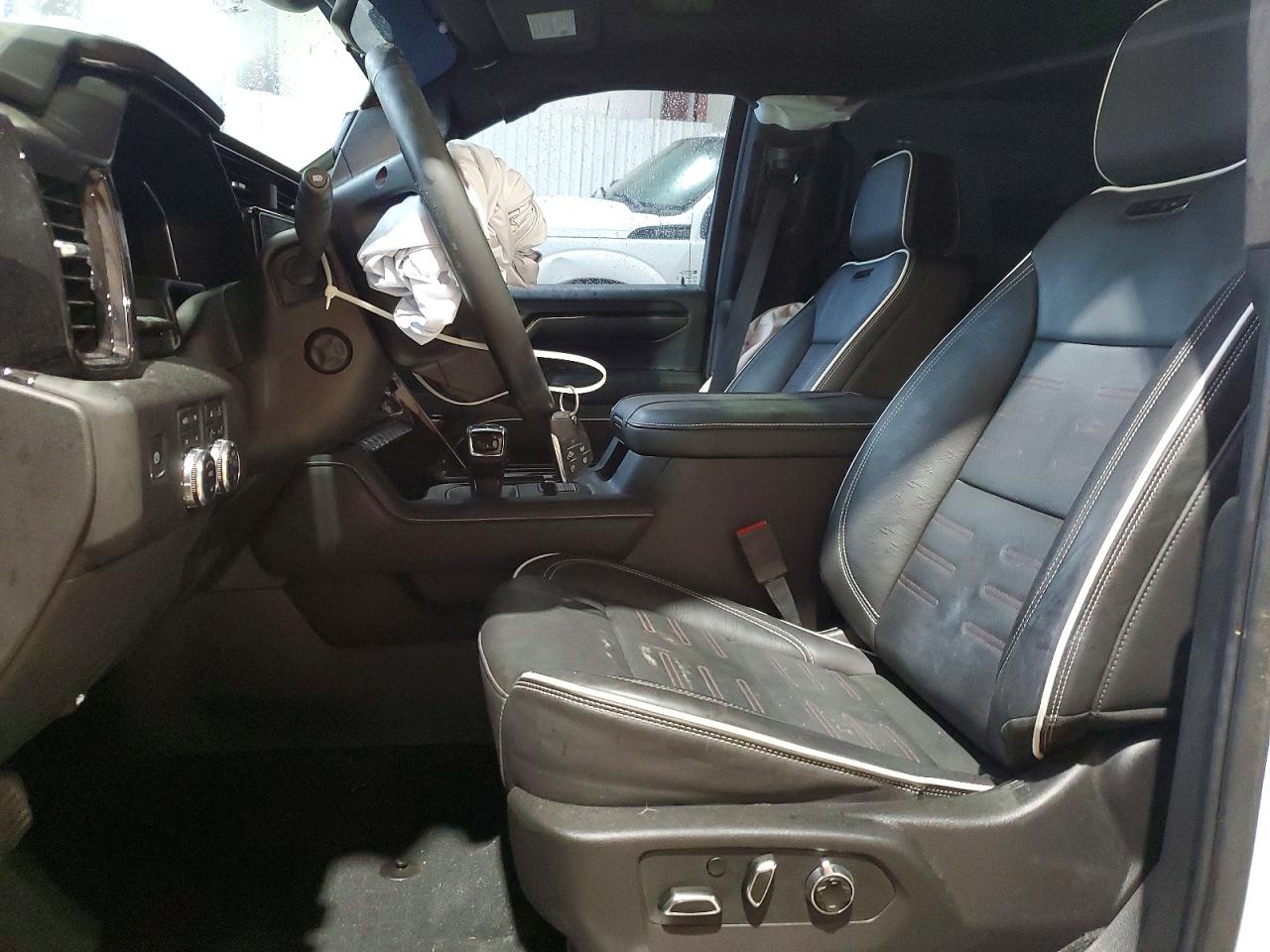 GMC Sierra