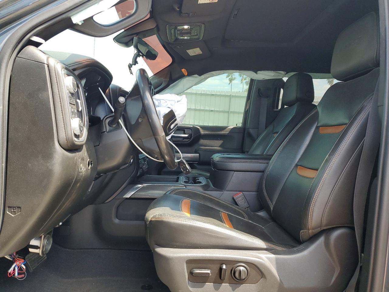 GMC Sierra K2500 At4