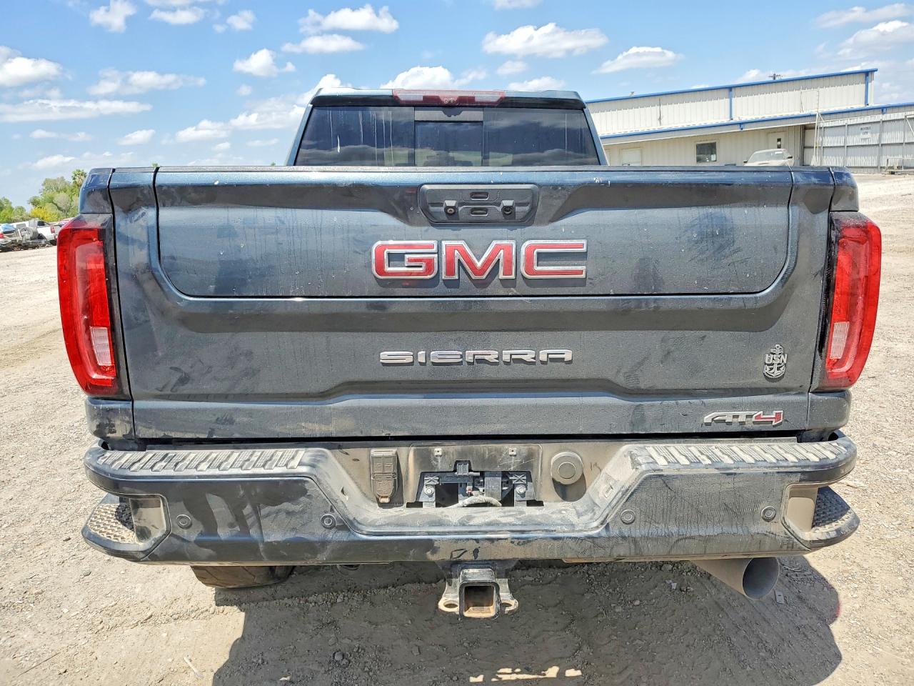 GMC Sierra K2500 At4