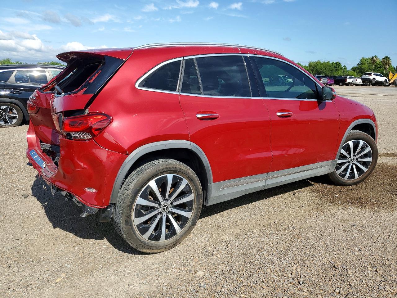 Mercedes-Benz GLA 250