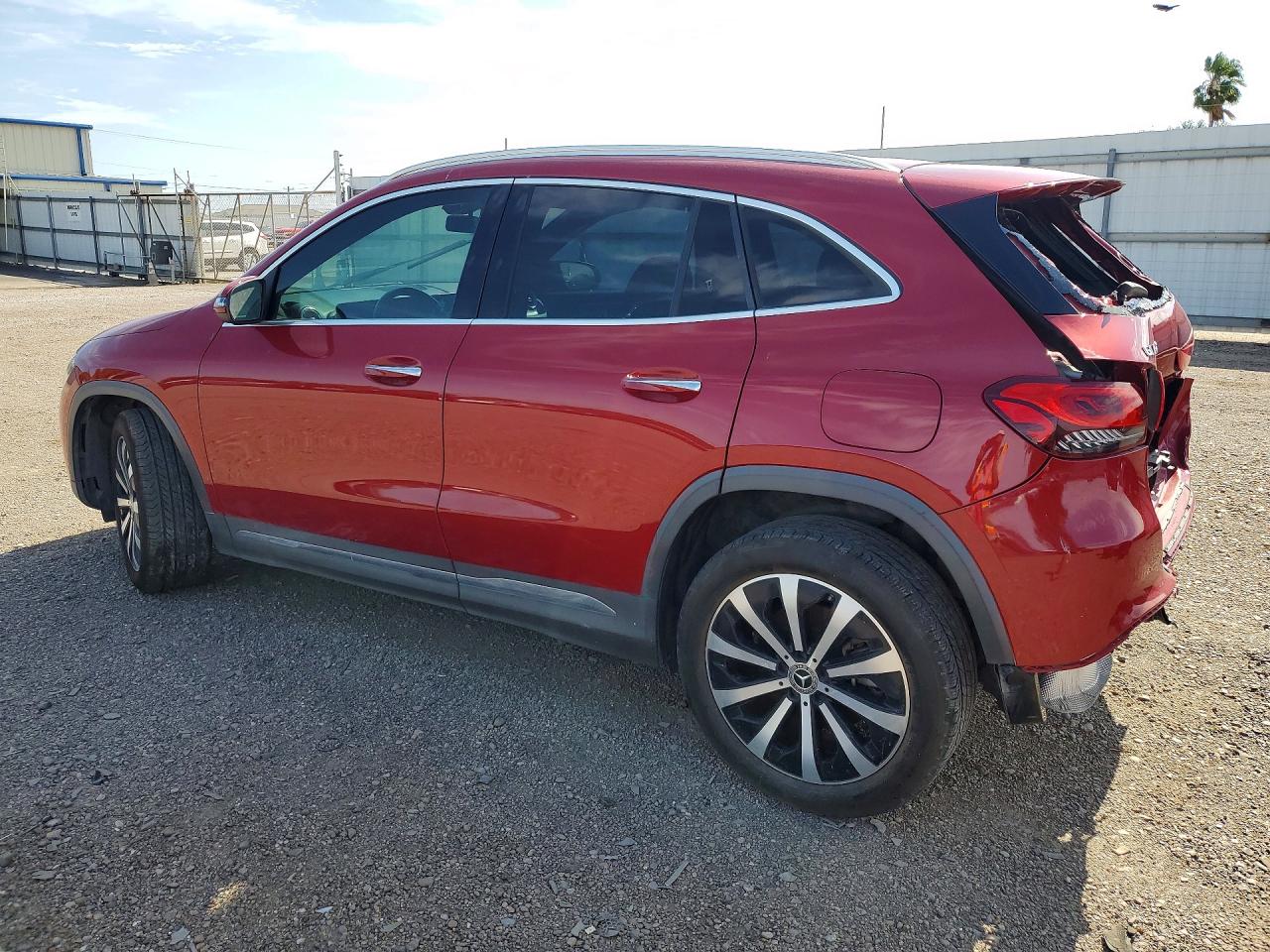 Mercedes-Benz GLA 250