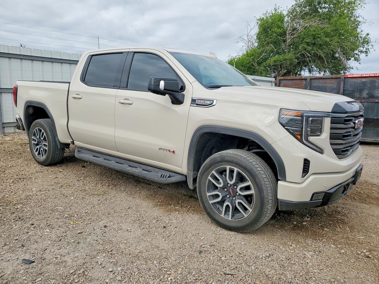 GMC Sierra K1500 At4