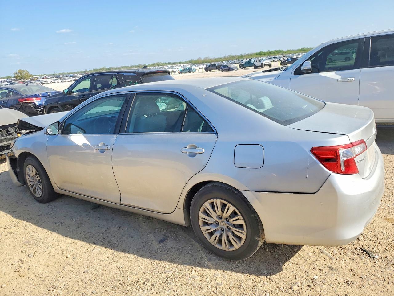 Toyota Camry L