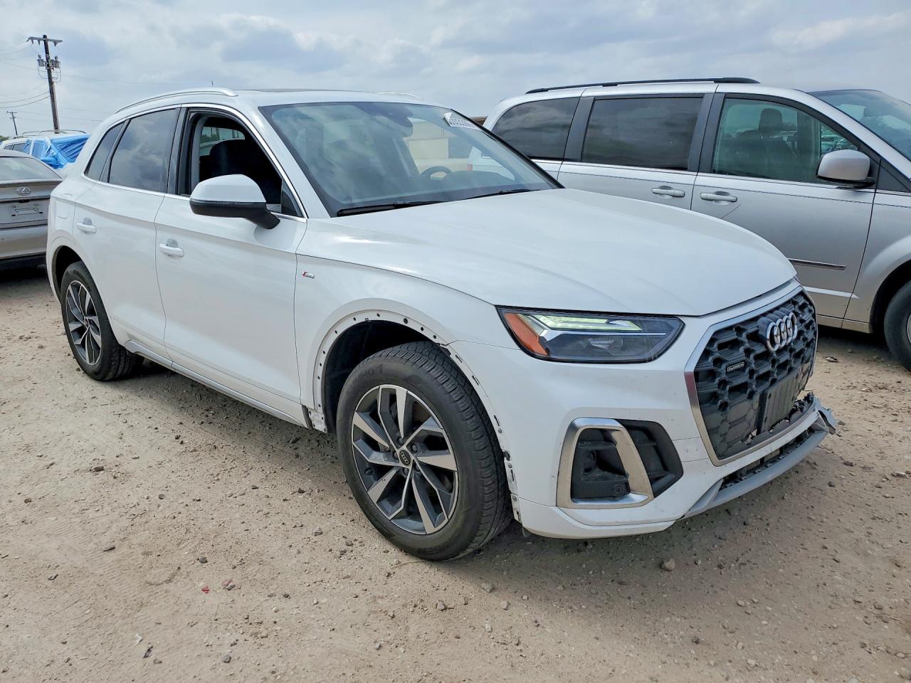 Audi Q5 Premium 45