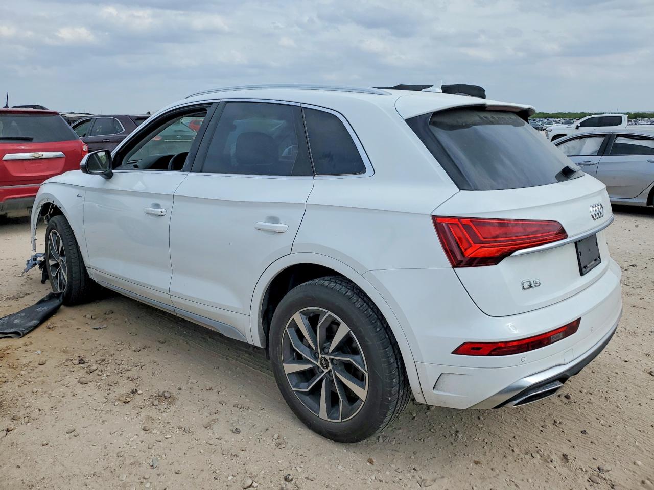 Audi Q5 Premium 45