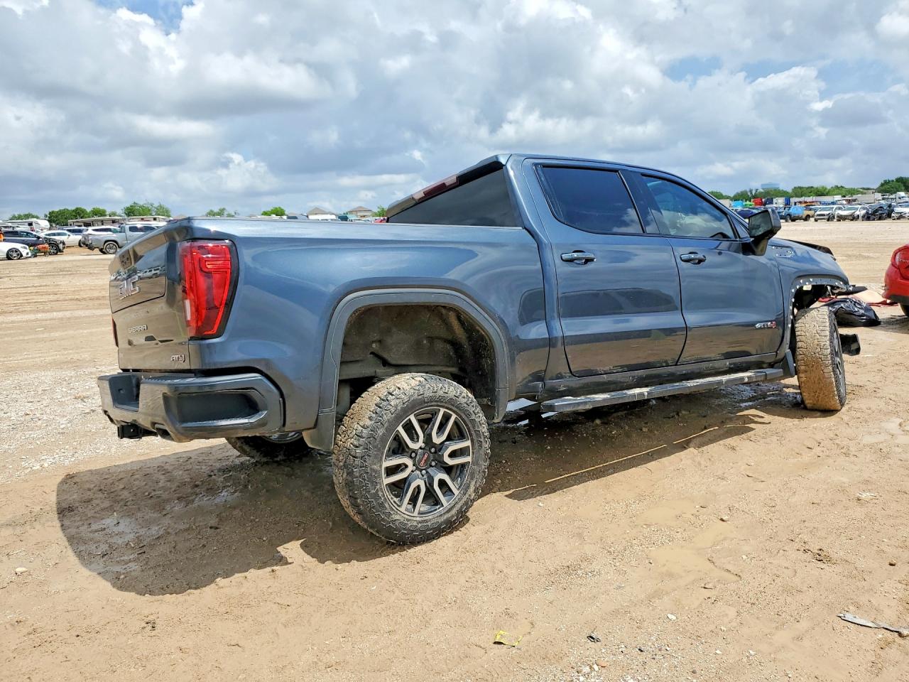 GMC Sierra K1500 At4