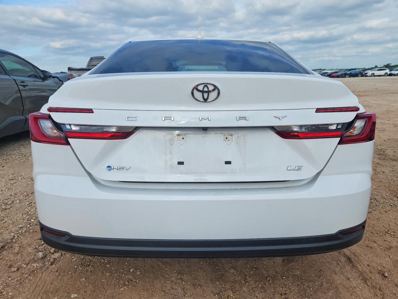 Toyota Camry Le