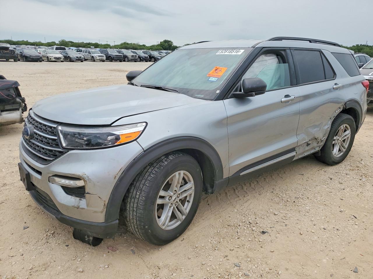 Salvage Ford Explorer Image