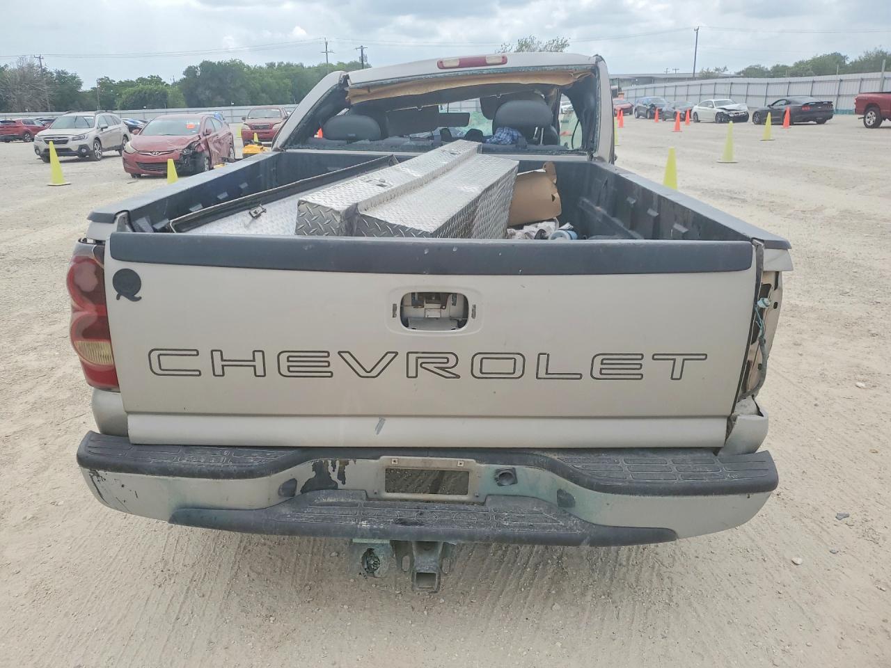 Chevrolet Silverado C1500