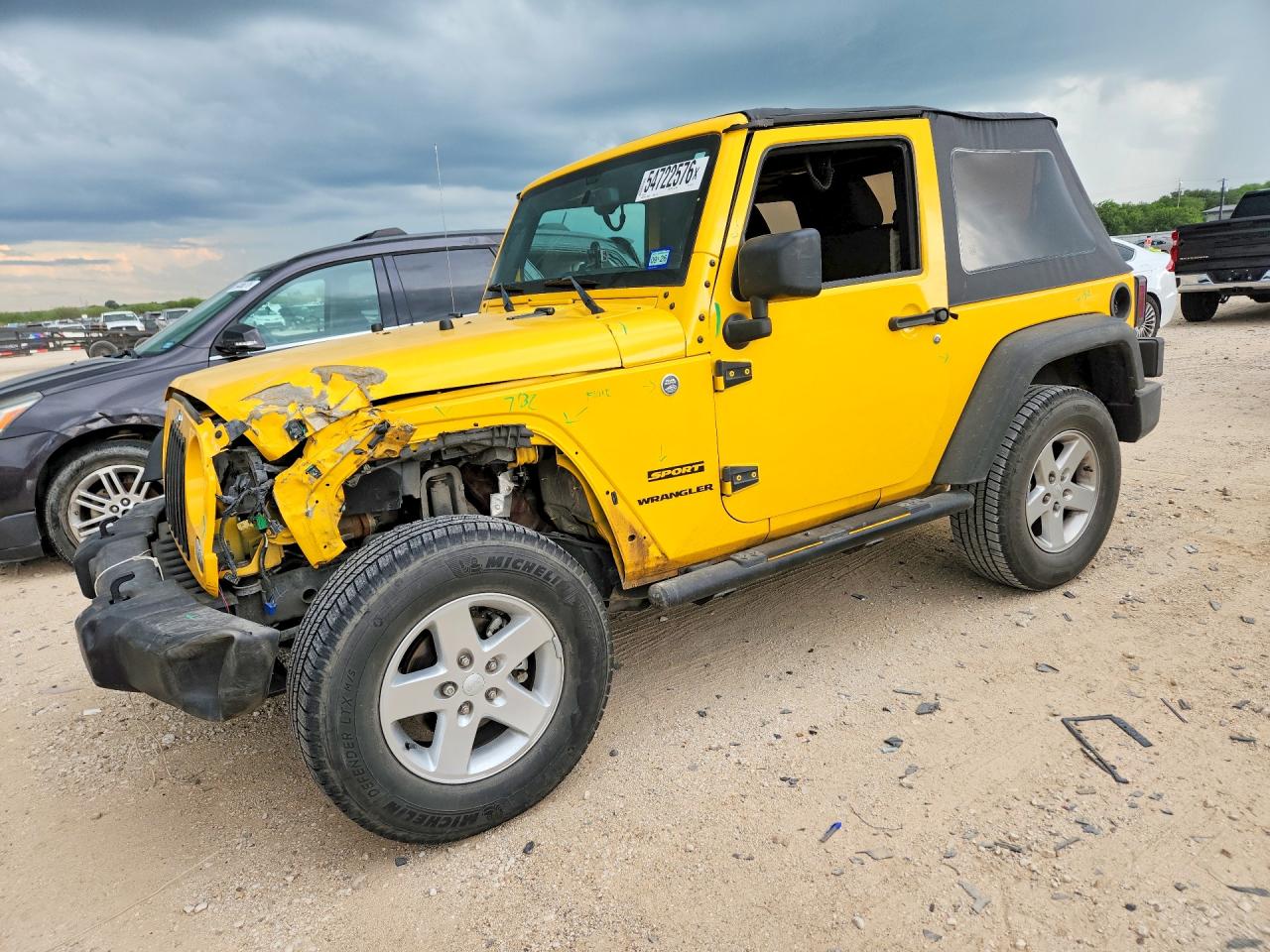 Salvage Jeep Wrangler Image
