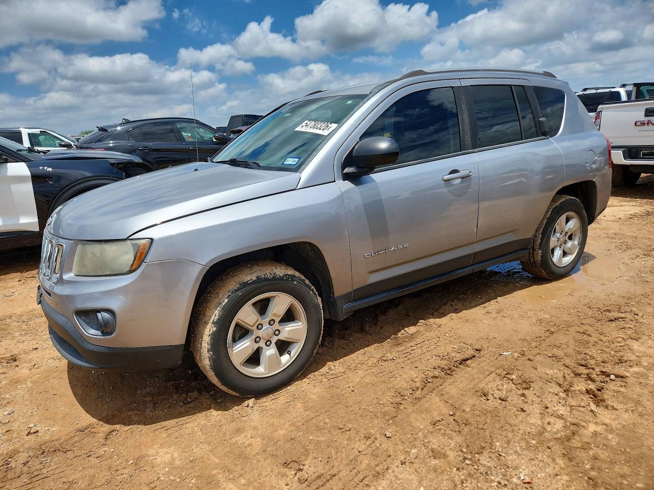 Salvage Jeep Compass Image