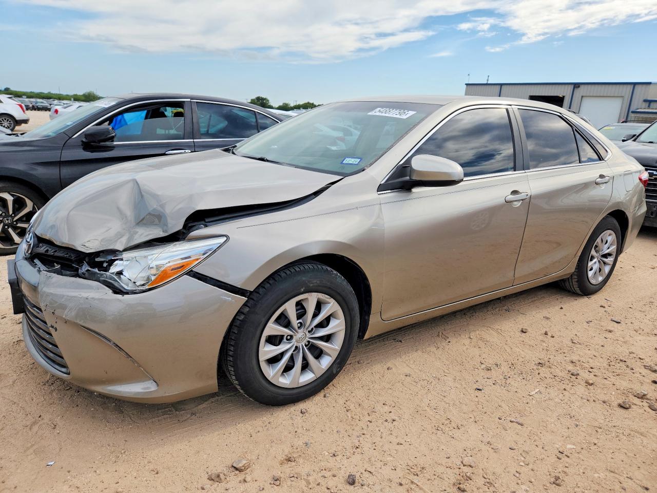 Salvage Toyota Camry Image