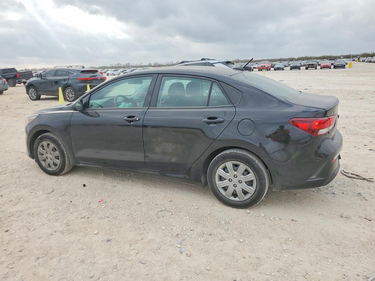 Kia Rio S
